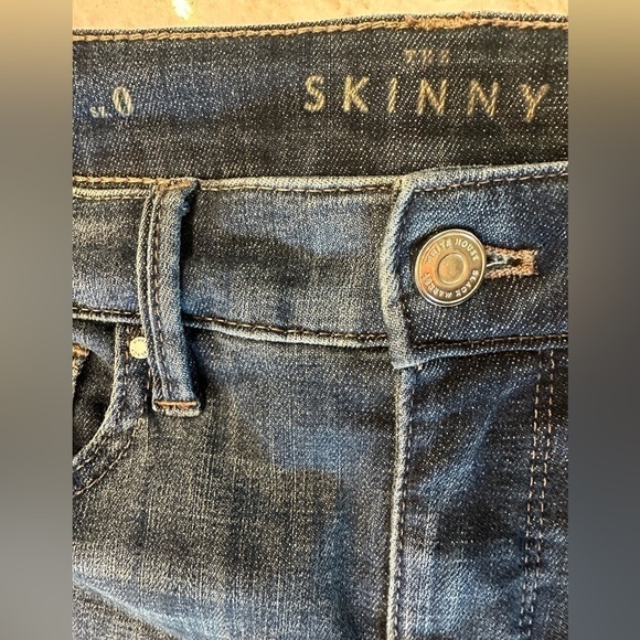 WHBM Extra High-Rise Skinny  Medium Wash Jeans size 0 - Picture 5 of 14